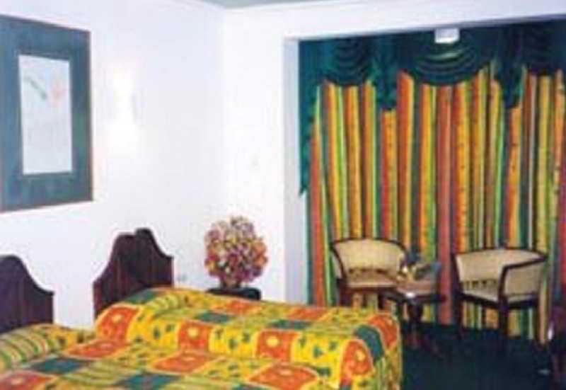 Galway Forest Lodge Hotel Nuwara Eliya Extérieur photo